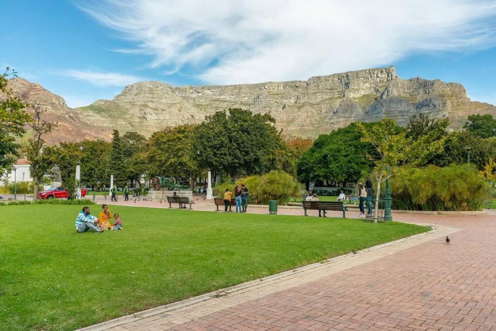 Urban Hideaway In The Heart Of The East City Kaapstad Buitenkant foto